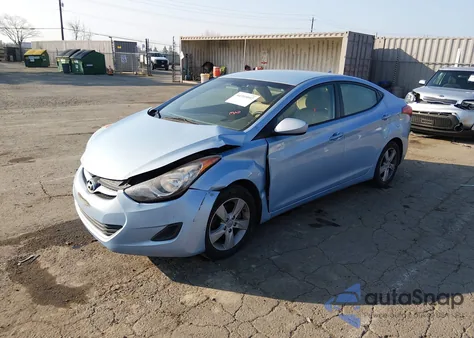 2011 Hyundai Elantra Gls (Ulsan Plant) z USA, uszkodzony, nr VIN KMHDH4AEXBU133044